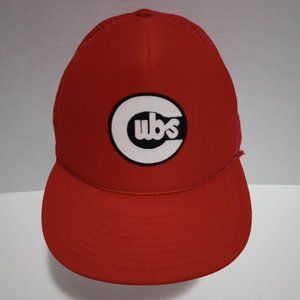 Chicago Cubs MLB Baseball Team Logo Mesh Snapback Trucker Style Red Hat Cap
